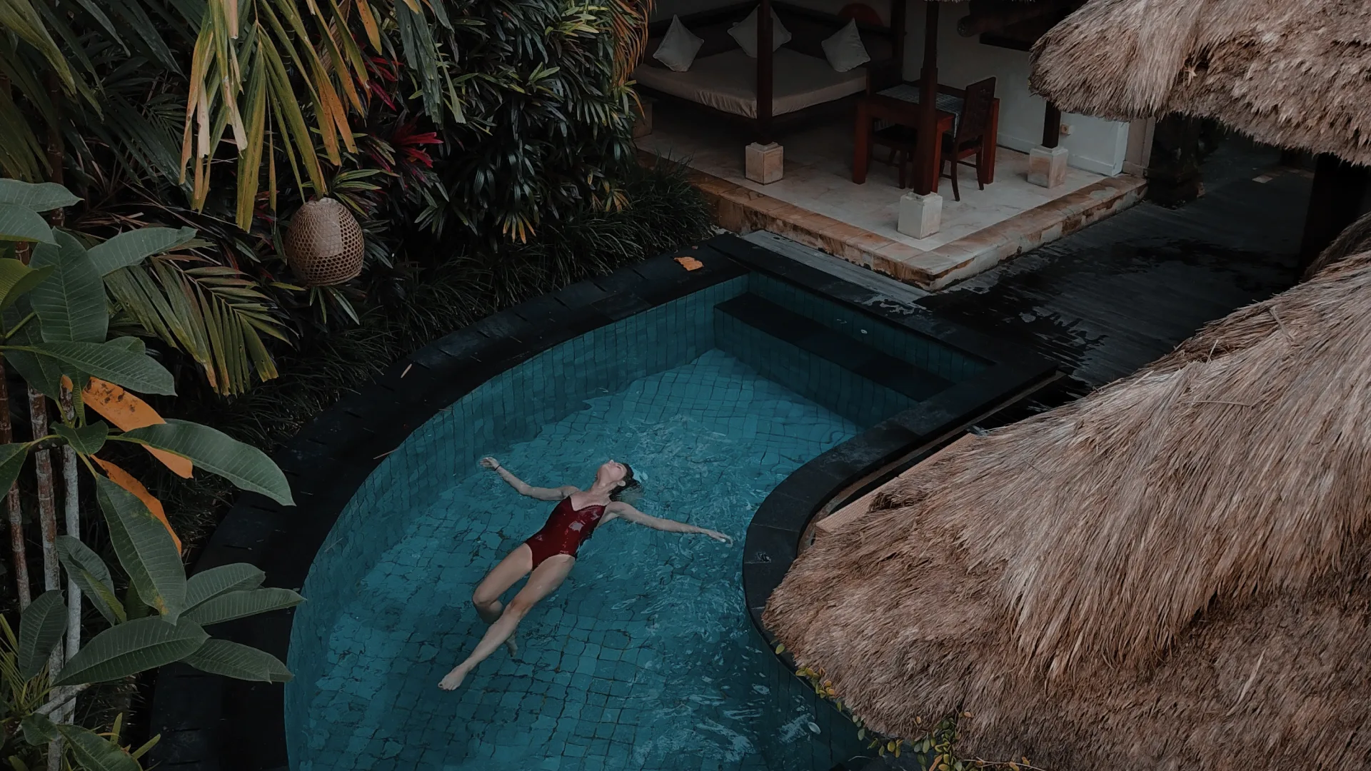 Just Experience A New Level Of Luxury. - 九游