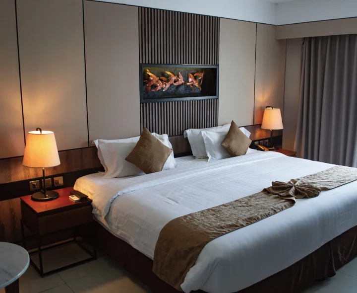 Explore Our Rooms - 九游